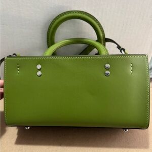 Coach Rogue 26 East West Lime